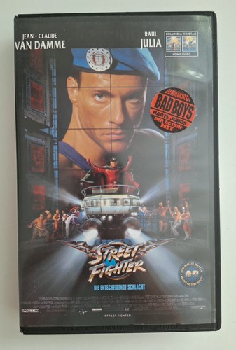 Street fighter die - street,
