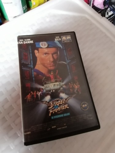 Street fighter die - fighter,
